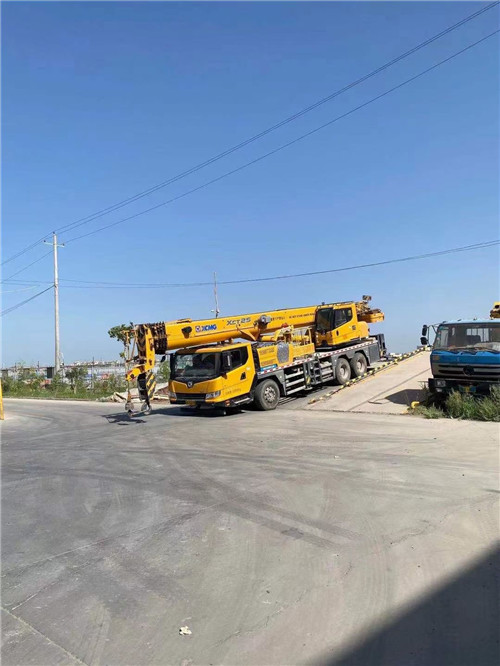 福州市吊车作业时，可能会产生哪些额外收费项目？